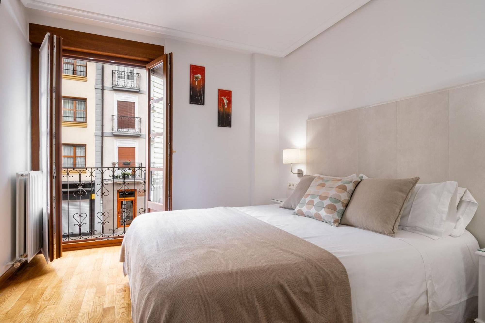Dolce Vita Centro Vitoria-Gasteiz Exteriör bild